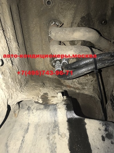 Замена трубок заднего контура кондиционера Тойота Ленд Крузер 200