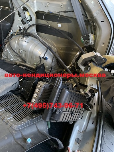 Замена трубок заднего контура кондиционера Хендай IX 55